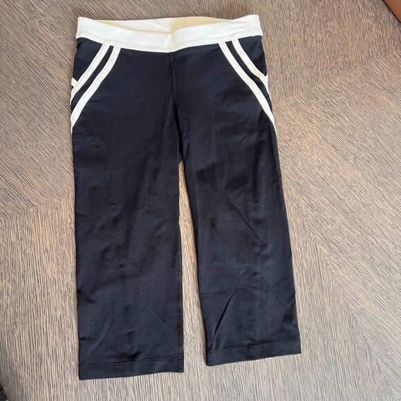 Bebe Sport Capri Leggings - Picture 1 of 2